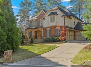 297 Greyhaven Ln, Marietta, GA 30068