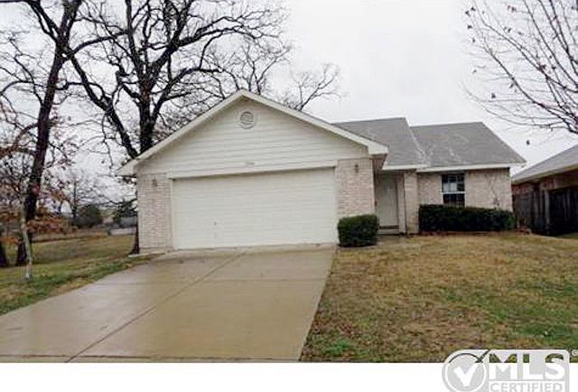 1st image of 13904 Creek Crossing Dr