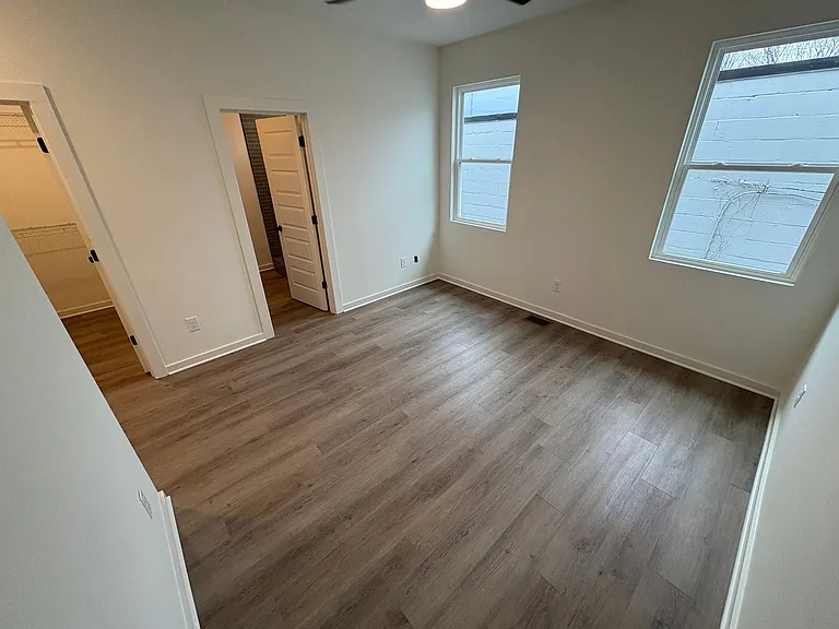 310 Cedar St — Photo 27