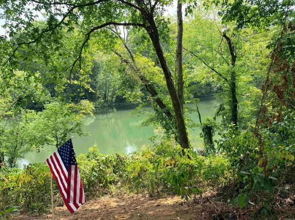 104A Adams Dr, Pangburn, AR 72121
