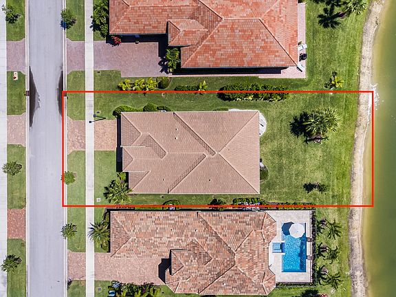 4th image of 8641 SW Carrara Way
