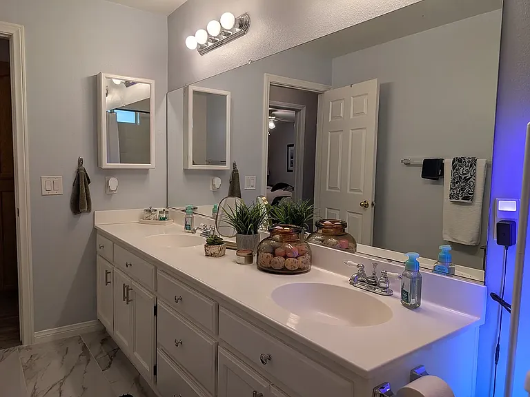 2336 W Orange Dr N — Photo 7