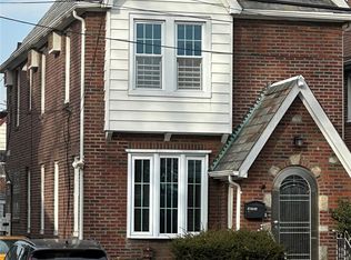 172-23 83rd Avenue, Jamaica Hills, NY 11432