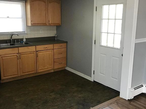 3rd image of 1635 Adams Ave