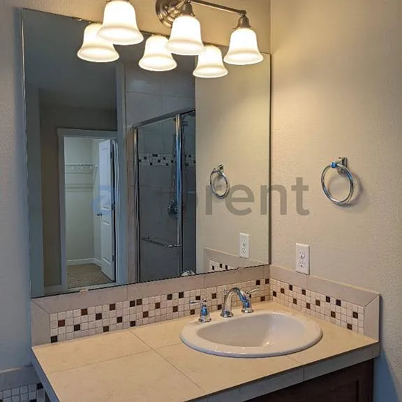 His and her sinks in master bath