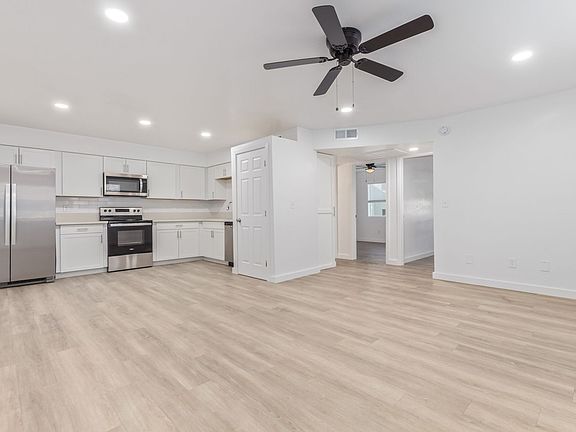 4th image of 1727 & 1801 W Cholla St #112