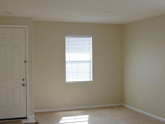 5th image of 2963 Ottumwa Dr