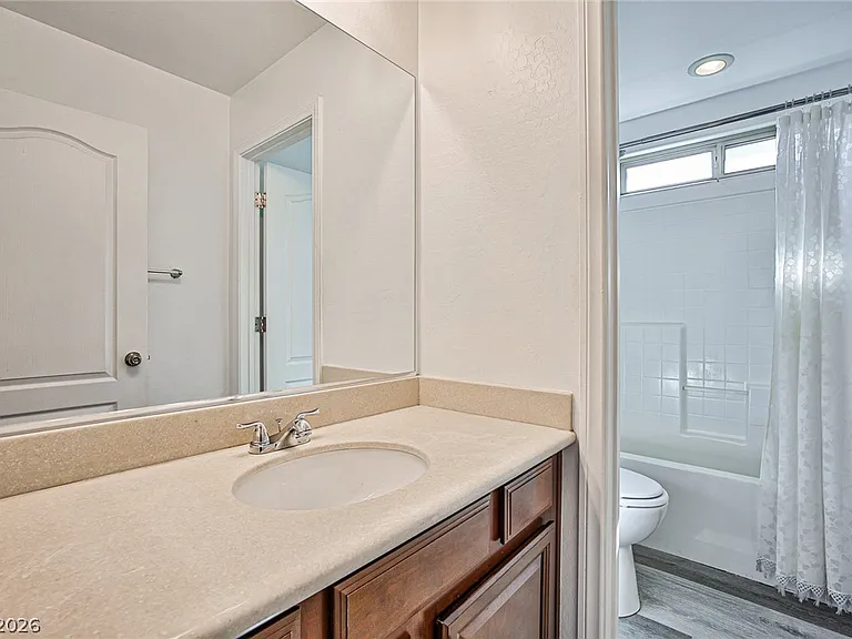 6360 Beavertail Pond Ave — Photo 22