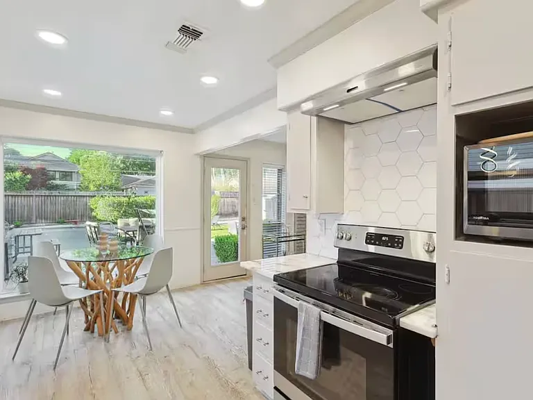 7841 El Pensador Dr — Photo 44