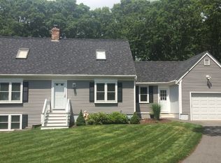 250 Capn Crosby Rd, Centerville, MA 02632
