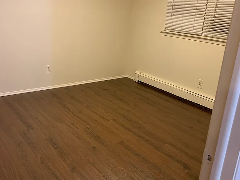 47129 Jefferson Ave #7 — Photo 14