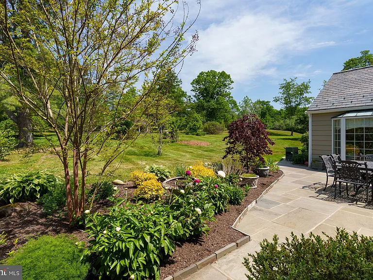 821 Pretty Brook Rd — Photo 27