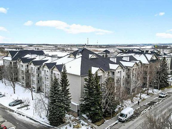 4th image of 3000 SE Somervale Ct SW #417
