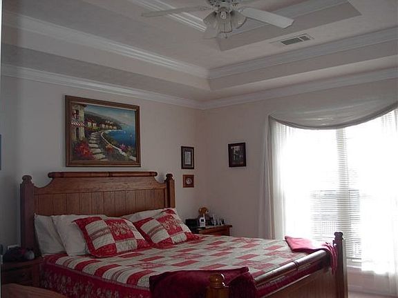2nd image of 54 Lee Road 2081