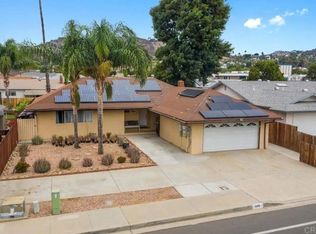 1140 E El Norte Pkwy, Escondido, CA 92027