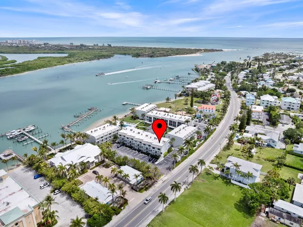 1300 Seaway Drive #B7, Fort Pierce, FL 34949
