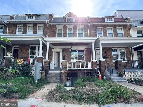 3721 9th St NW, Washington, DC 20010
