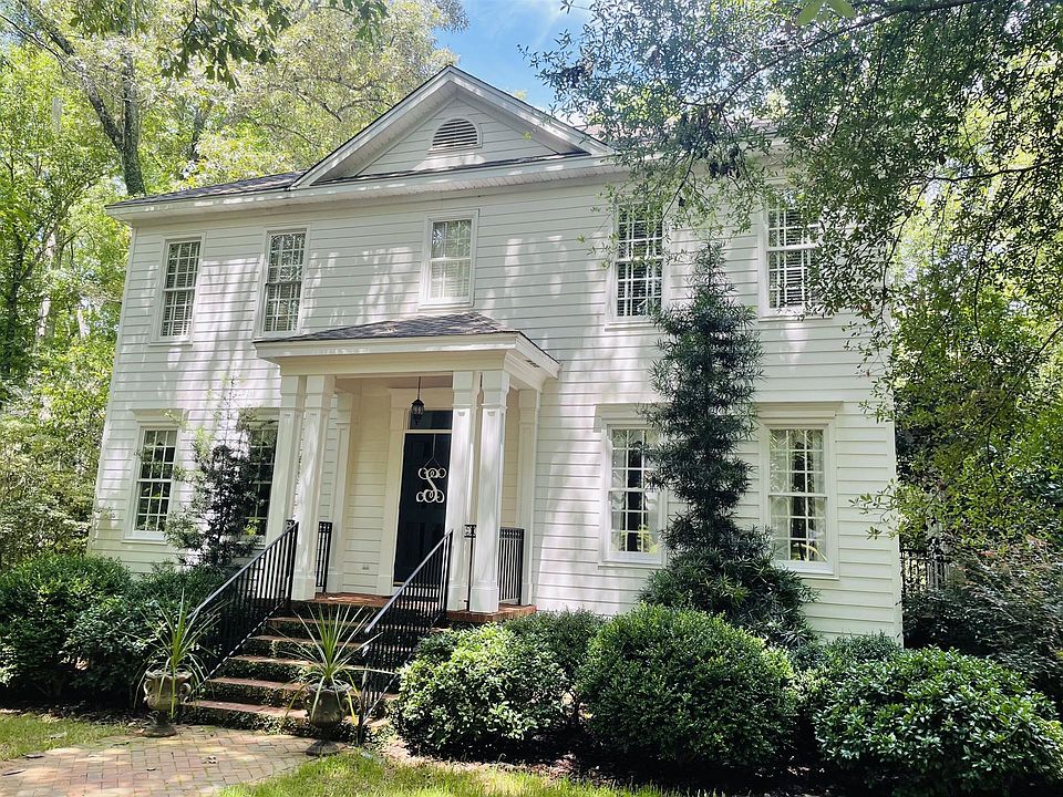 1st image of 268 Birchwood Dr