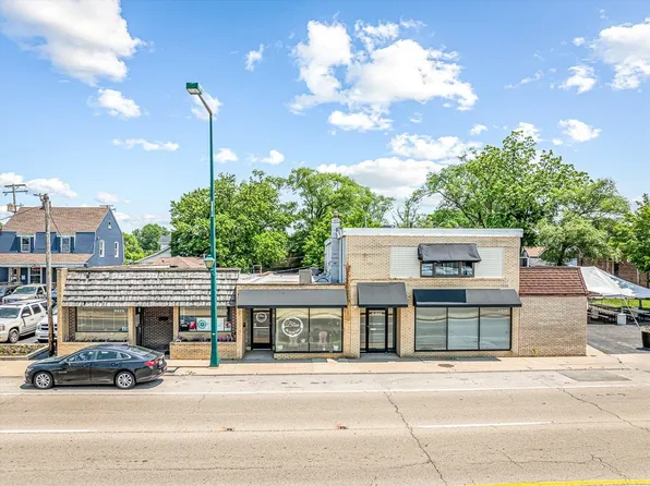 5413 N 2nd St, Loves Park, IL 61111