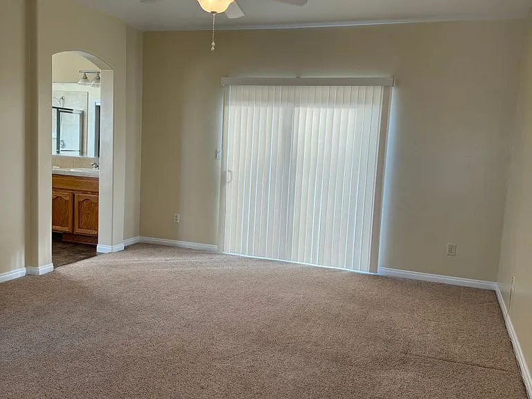 14 Claudia Autumn Dr — Photo 16