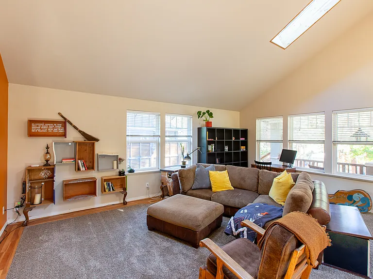 1137 NW Stannium Rd — Photo 16