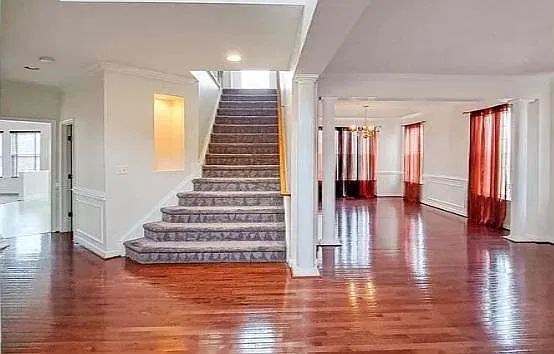 1996 Yorkshire Ln — Photo 3