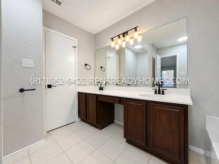 9431 Crimnson Ct — Photo 17