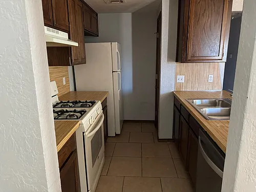 8606 S Brookline Pl Photo 1