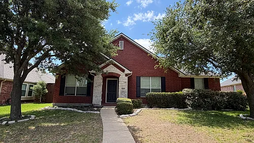 2807 Sequoia Ln Photo 1