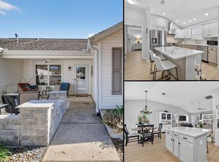 1950 Alistar Ct, The Villages, FL 32162