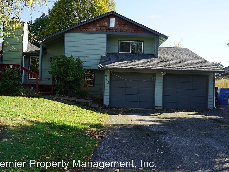 1st image of 705 SE 141st Ave