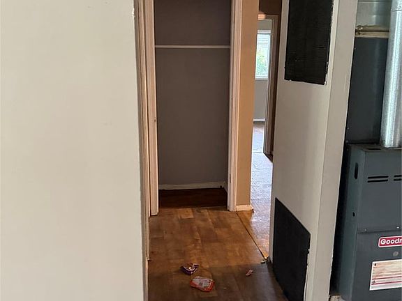 4th image of 506 Saint Paul Dr