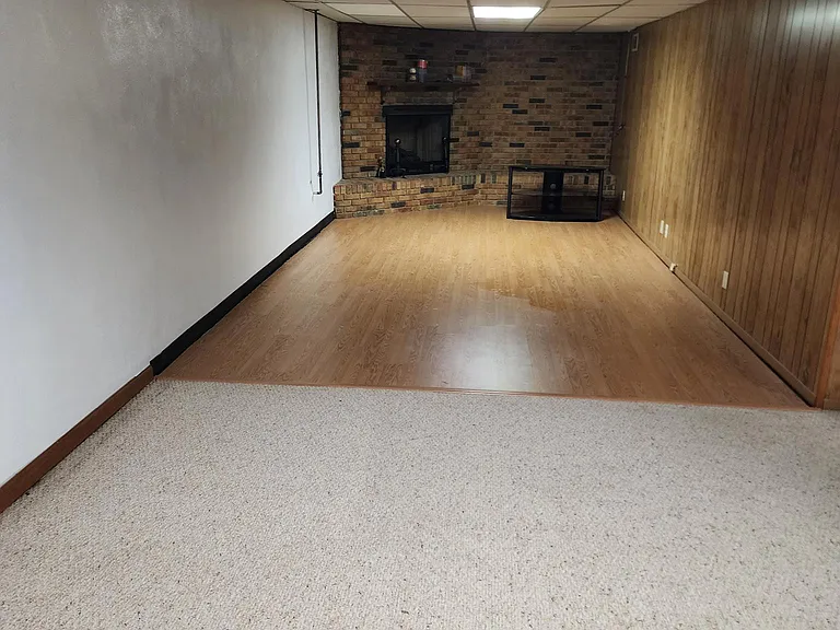 2155 Oriole Dr — Photo 8