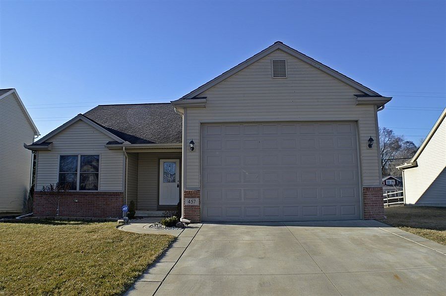 1st image of 457 Oak Creek Dr