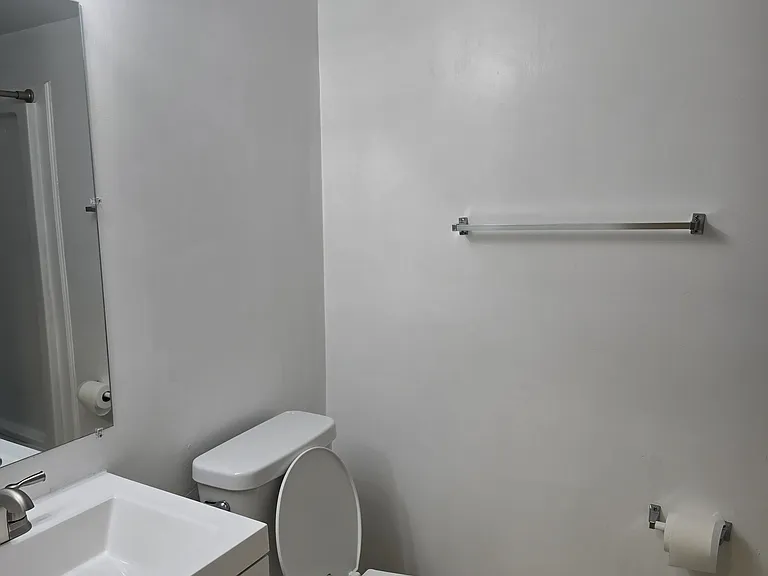 30256 Southfield Rd #186 — Photo 7