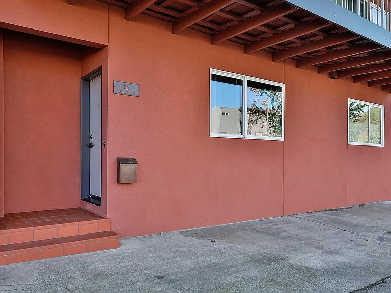 67 Parkridge Dr — Photo 16