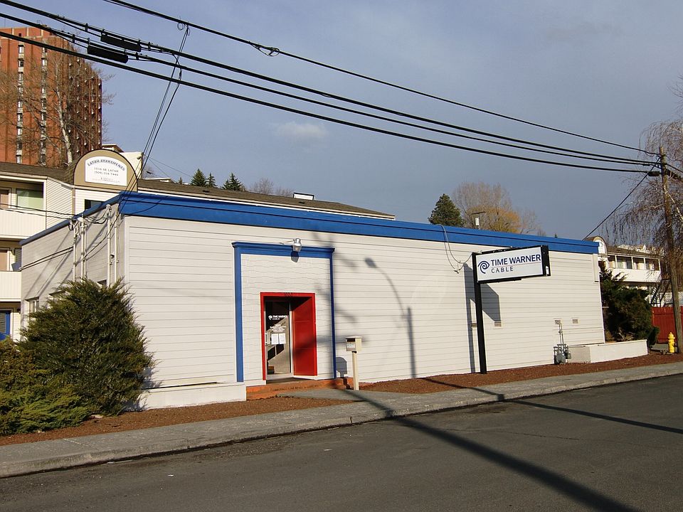1st image of 1020 SE Latah St