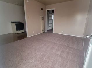 401MA, Long Beach, CA 90805