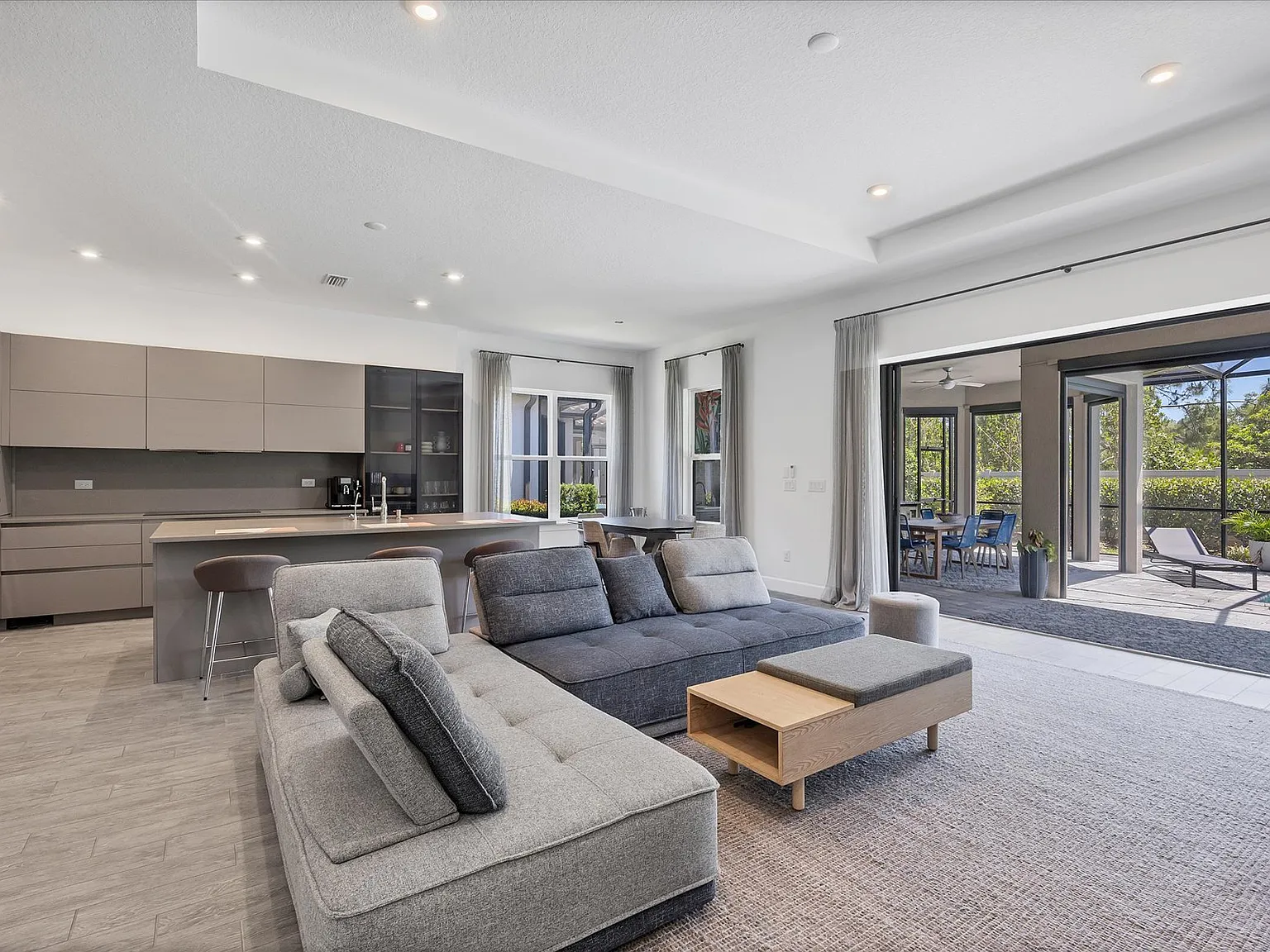 5657 Scarlotti Street - 1 — Photo 3