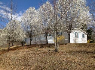 48 Angel Wings Dr, Murphy, NC 28906