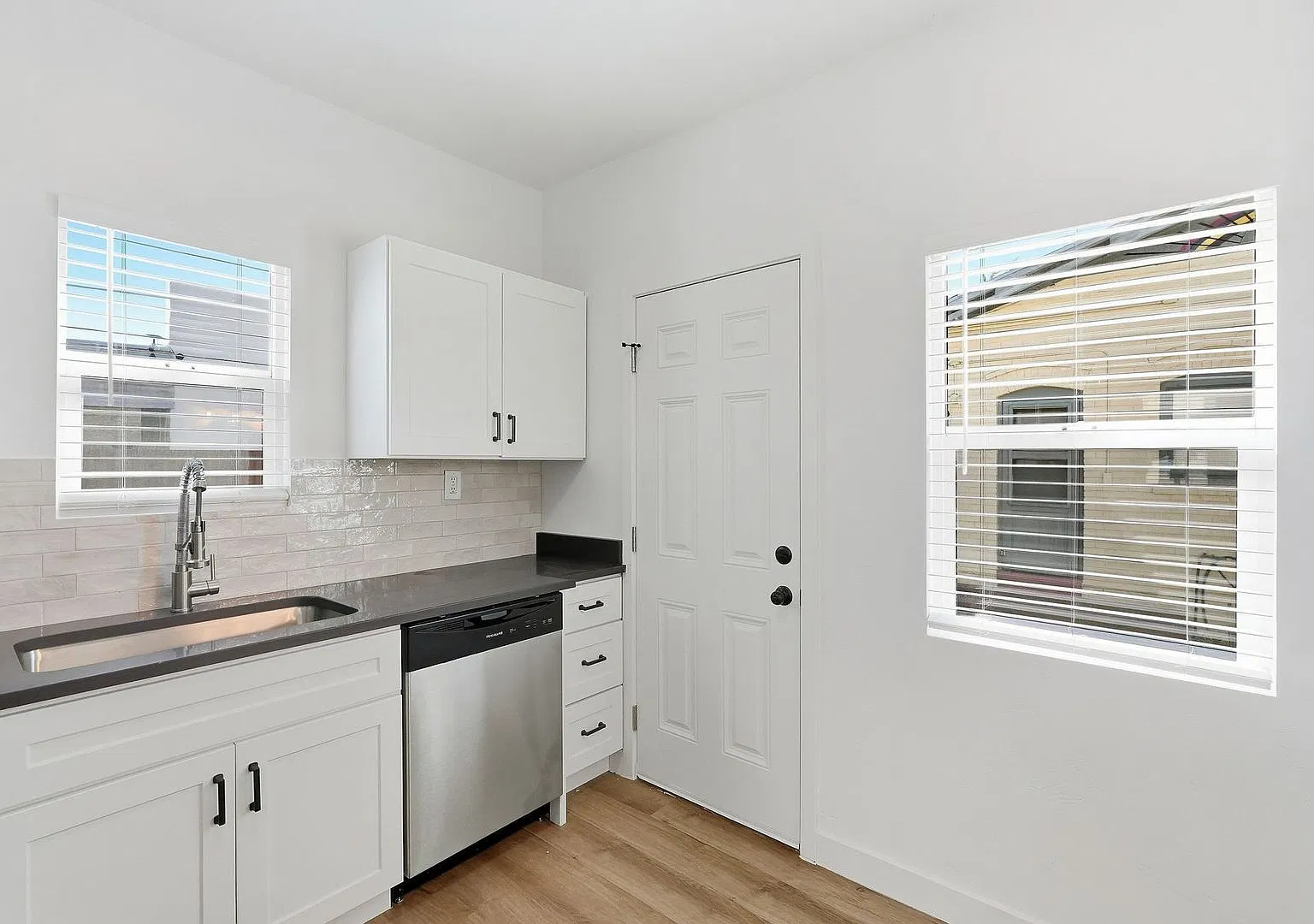 925 E. Drachman St. — Photo 3