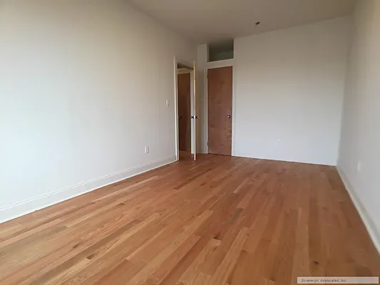 Rented by Sovereign Associates | media 28