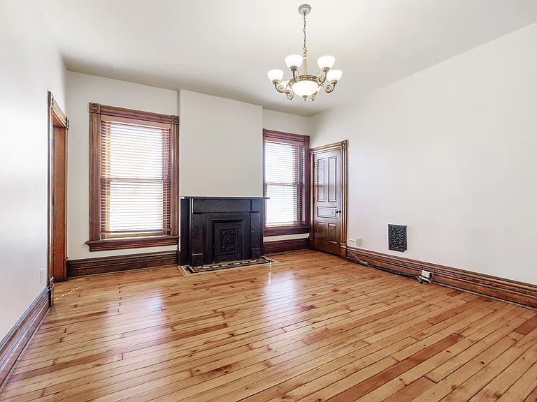 529 S 3rd St — Photo 38