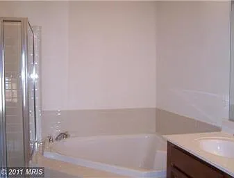 21929 Bayard Ter — Photo 7