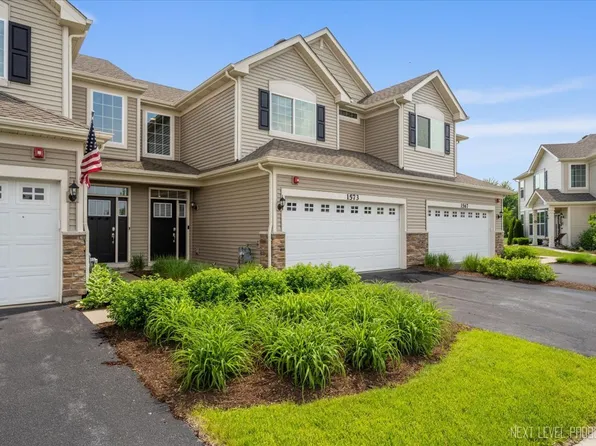 1573 Kraft Ave, Batavia, IL 60510