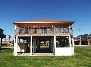 2760 Gulfview Ln, Crystal Beach, TX 77650