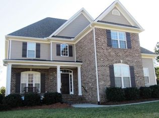 2199 Meadow Run Dr, Greensboro, NC 27455