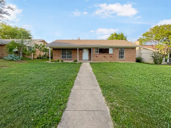 2717 Moon River Ln, Farmers Branch, TX 75234