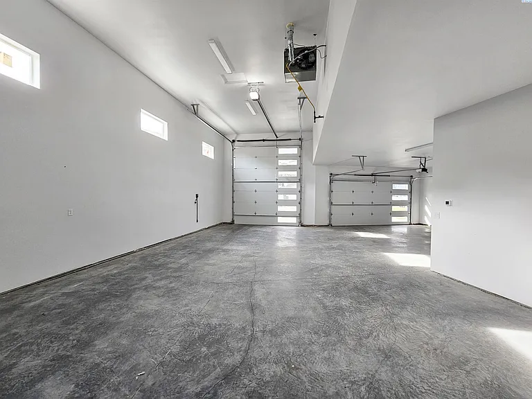 3202 Bing St — Photo 41