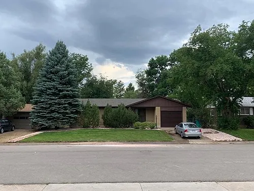 1057 Montview Rd Photo 1